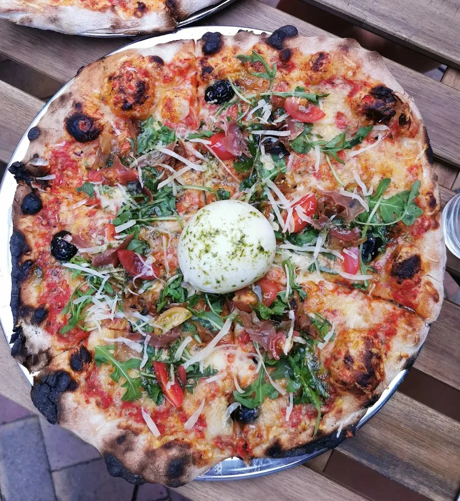 Pizza Burrata